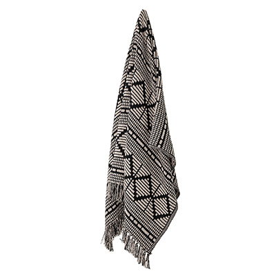 Plaid Decke schwarz weiß mit geometrischen Mustern von Bloomingville