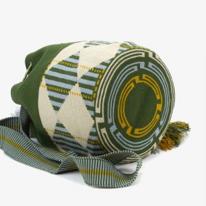 Crossbody L | guanabana handmade | Grün und Mustard Farbton | Boden
